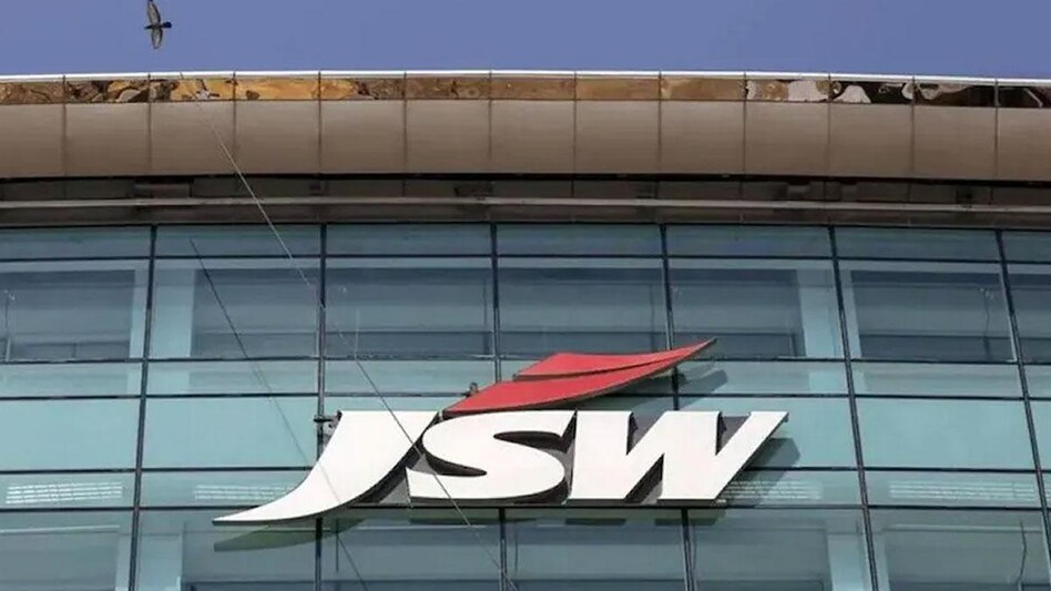 JSW Energy shares tank 6% to slip below Rs 250-mark; should you buy, sell or hold? JSW Energy shares tank 6% to slip below Rs 250-mark; should you buy, sell or hold?