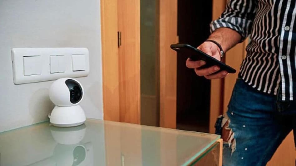 Most cameras these days use infrared (IR) light to see in the dark or a low-light environment. Most cameras these days use infrared (IR) light to see in the dark or a low-light environment.