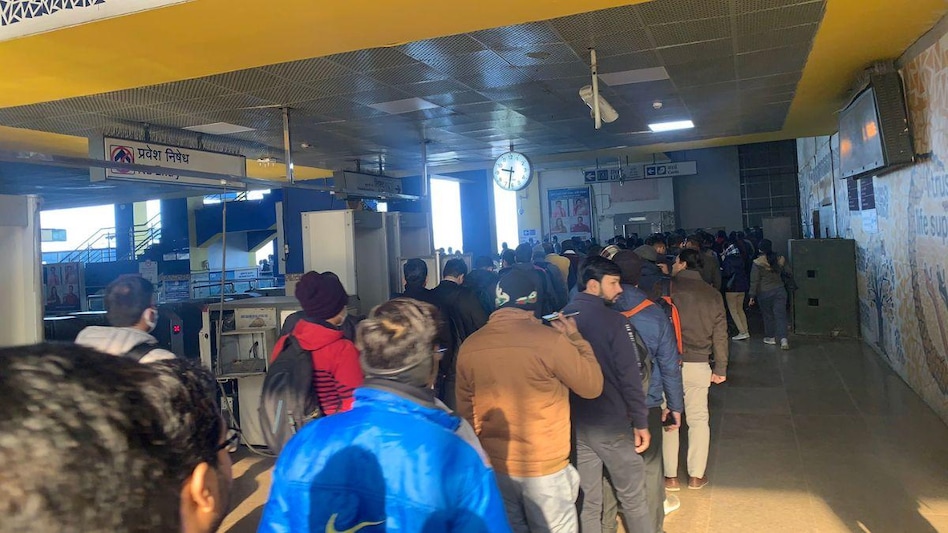 Rehearsals for the Republic Day Parade have begun in the national capital amid biting cold. (Image: Adv. Sumit Arora, Twitter) Rehearsals for the Republic Day Parade have begun in the national capital amid biting cold. (Image: Adv. Sumit Arora, Twitter)