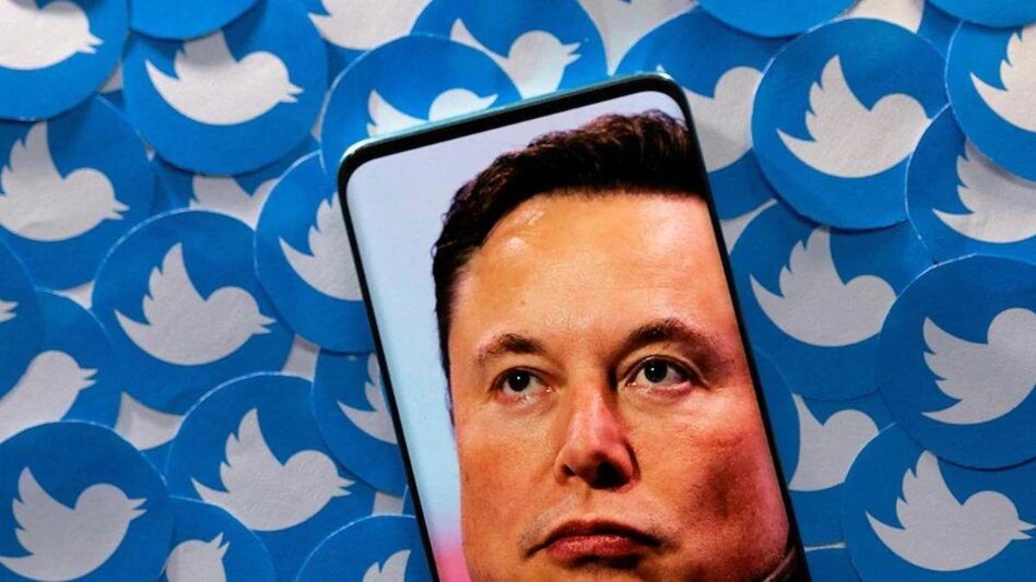 Elon Musk seems to be in troubled waters as his first interest payment nears Elon Musk seems to be in troubled waters as his first interest payment nears