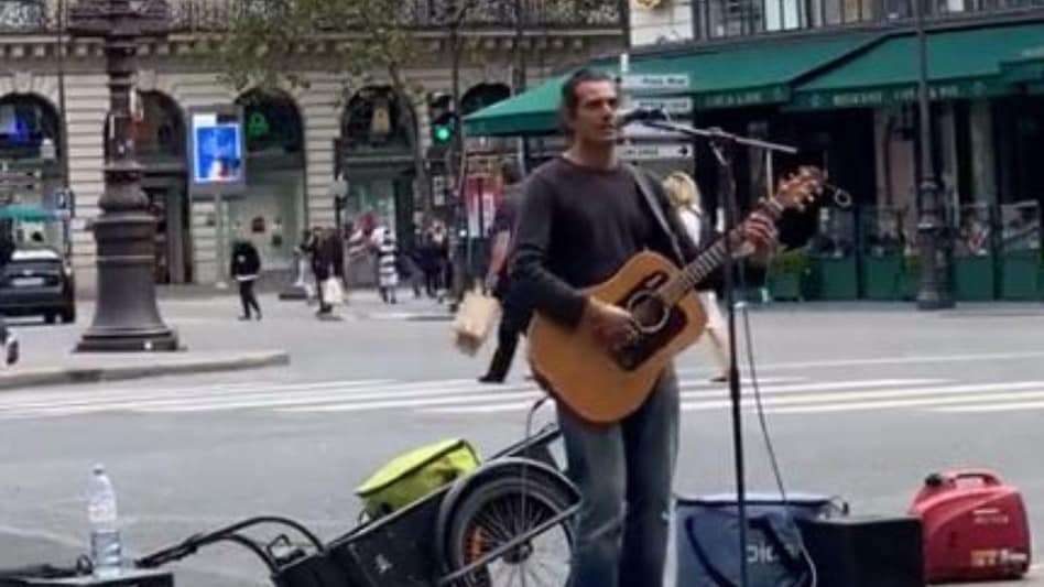 Many users also termed his voice as "outrageously good" and appreciated his "accent". (Image: Twitter) Many users also termed his voice as "outrageously good" and appreciated his "accent". (Image: Twitter)