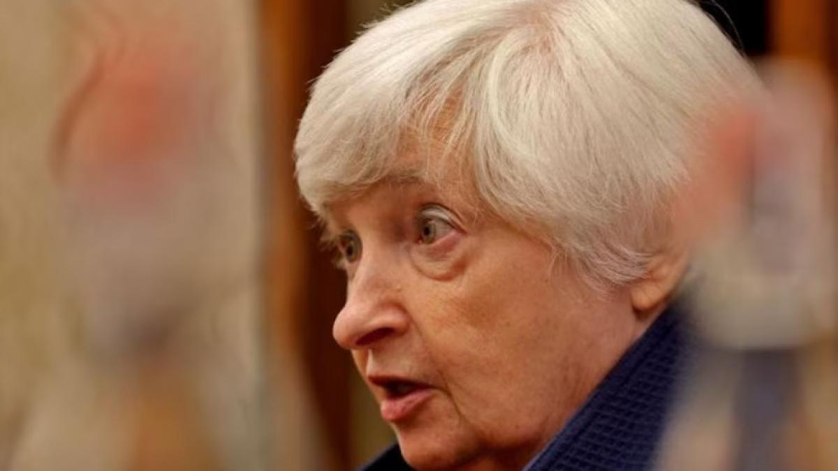 Yellen warns of US default risk by early June, urges debt limit hike