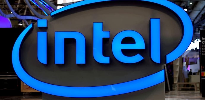Intel cuts dividend to lowest since 2007 to save cash Intel cuts dividend to lowest since 2007 to save cash