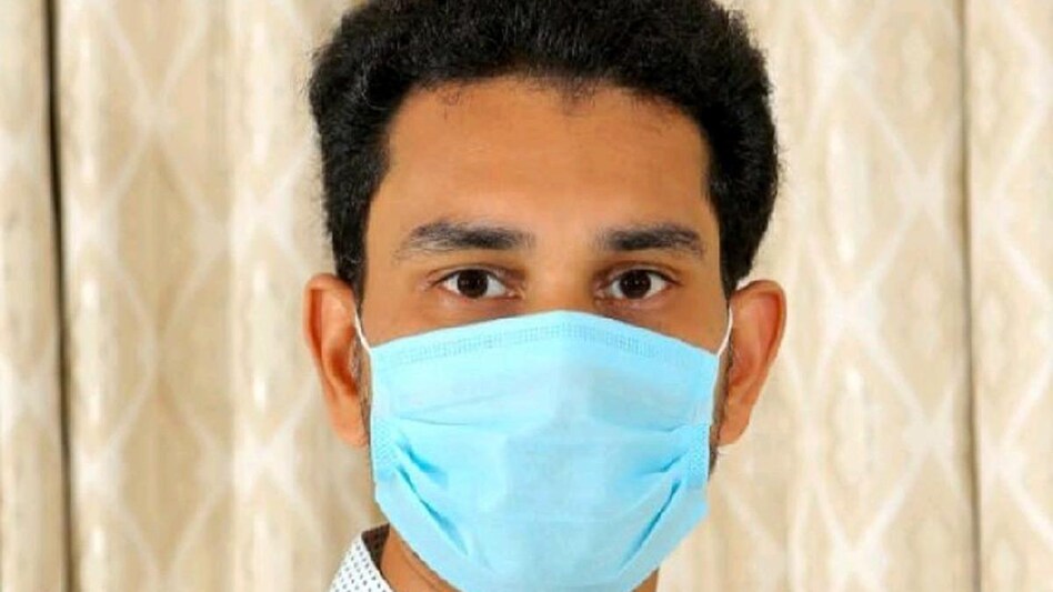 Son of Ongole Magunta Srinivasulu Reddy, a member of the YSR Congress Party, was detained by the Enforcement Directorate on Friday in connection with the Delhi liquor scam Son of Ongole Magunta Srinivasulu Reddy, a member of the YSR Congress Party, was detained by the Enforcement Directorate on Friday in connection with the Delhi liquor scam