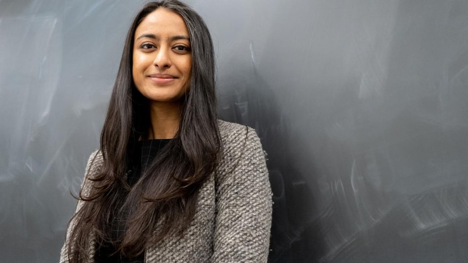 Apsara A. Iyer becomes first Indian-American woman to head Harvard Law Review Apsara A. Iyer becomes first Indian-American woman to head Harvard Law Review