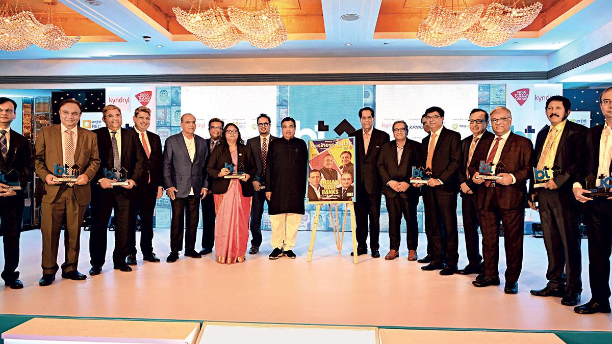 The BT Banking & Economy Summit, topped by the BT Best Banks Awards, engaged the creme de la creme of India's banking and financial services industry The BT Banking & Economy Summit, topped by the BT Best Banks Awards, engaged the creme de la creme of India's banking and financial services industry