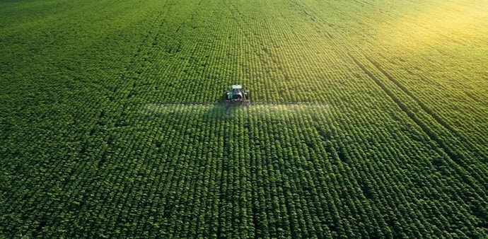The government also announced that the agricultural credit target will be increased to Rs 20 lakh crore with a focus on animal husbandry, dairy, and fisheries. The government also announced that the agricultural credit target will be increased to Rs 20 lakh crore with a focus on animal husbandry, dairy, and fisheries.