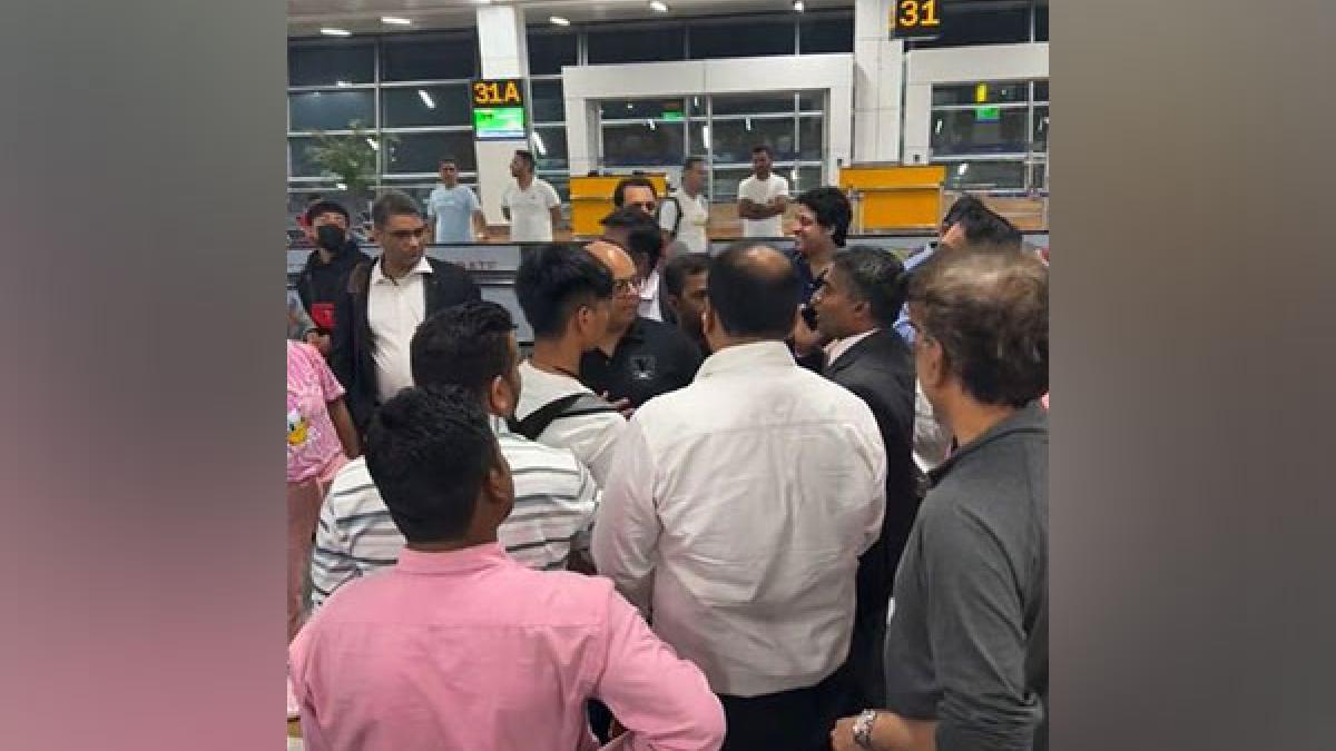 Passengers also claimed that many of them missed their connecting flight to Qatar due to the delays. Passengers also claimed that many of them missed their connecting flight to Qatar due to the delays.