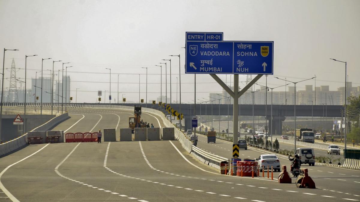 The Delhi-Mumbai Expressway is likely to boost realty prices in Gurugram The Delhi-Mumbai Expressway is likely to boost realty prices in Gurugram