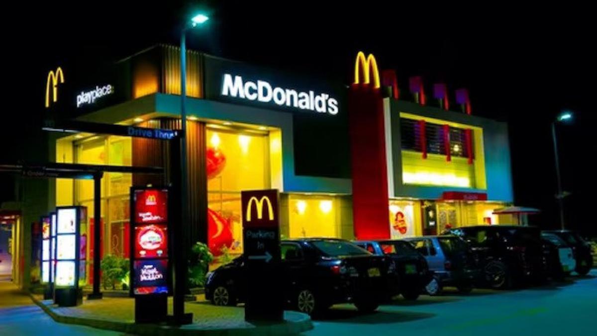 Peak Bengaluru moment! Man's craving for midnight McDonald's meal gets fulfilled in 10 seconds
