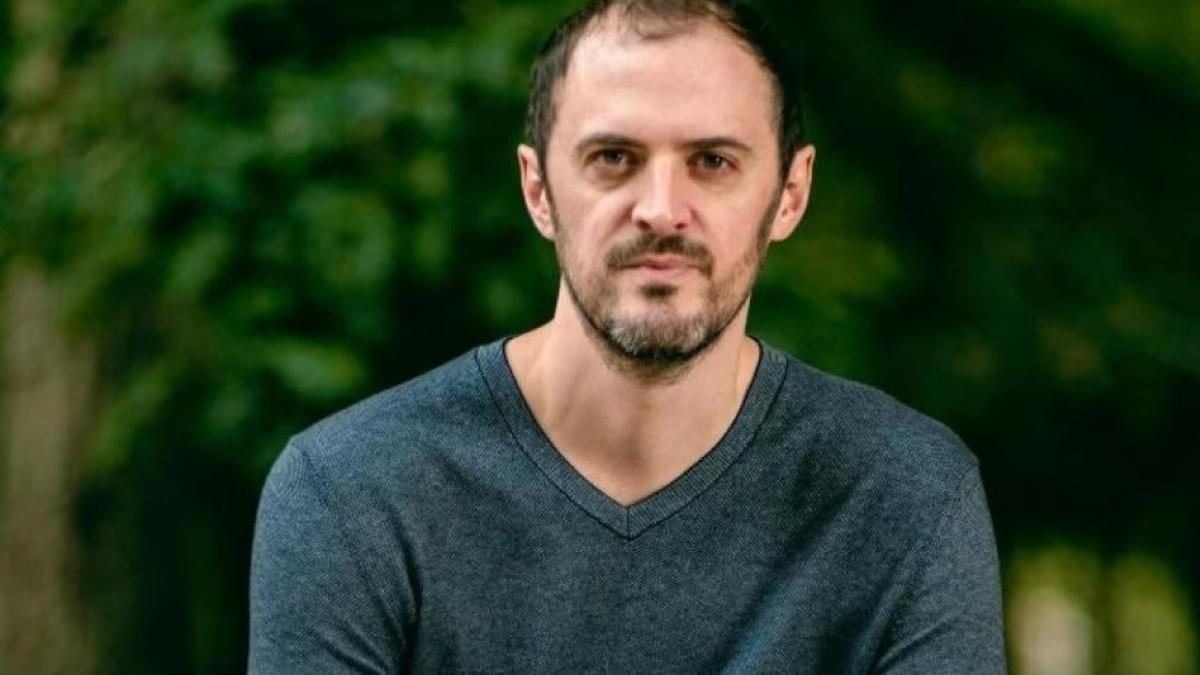 Follower count of Anderson whose Twitter handle is @ClarityToast jumped by more than 17,000 in the last one month Follower count of Anderson whose Twitter handle is @ClarityToast jumped by more than 17,000 in the last one month