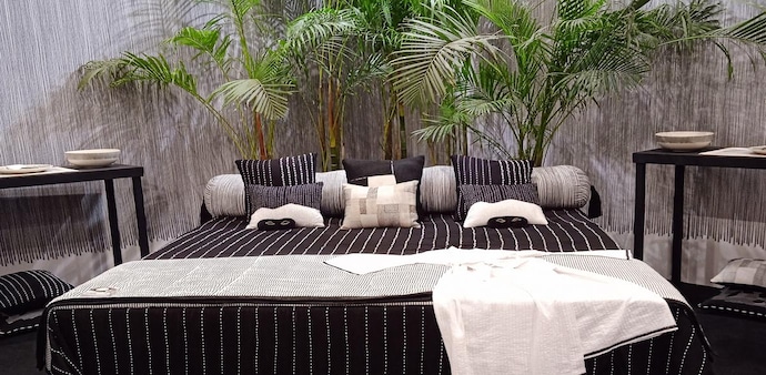 While both are about opulent living, ultra luxury properties offer much more than luxury real estate While both are about opulent living, ultra luxury properties offer much more than luxury real estate