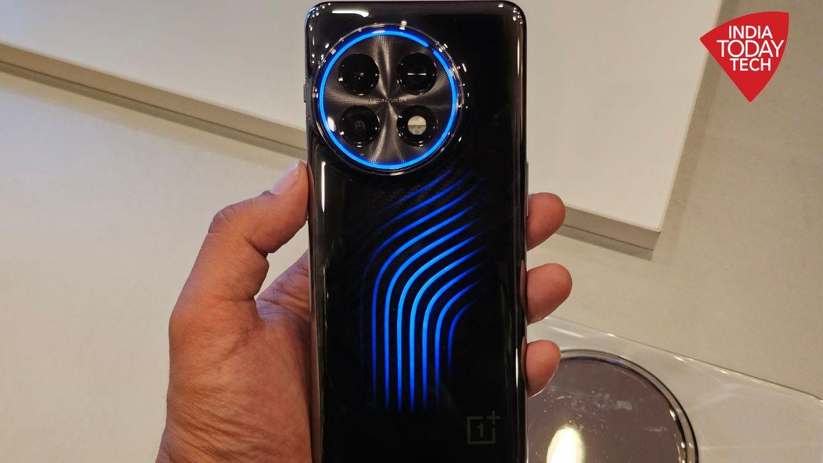 OnePlus 11 Concept showcased with Active Cryo Flux liquid cooling technology on a smartphone