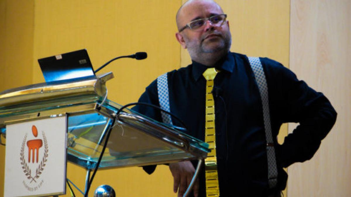 Ashwani Gujral: As per a media report, the funeral service will take place at the Green Park crematorium, Delhi, from 2:30 PM onwards. Ashwani Gujral: As per a media report, the funeral service will take place at the Green Park crematorium, Delhi, from 2:30 PM onwards.