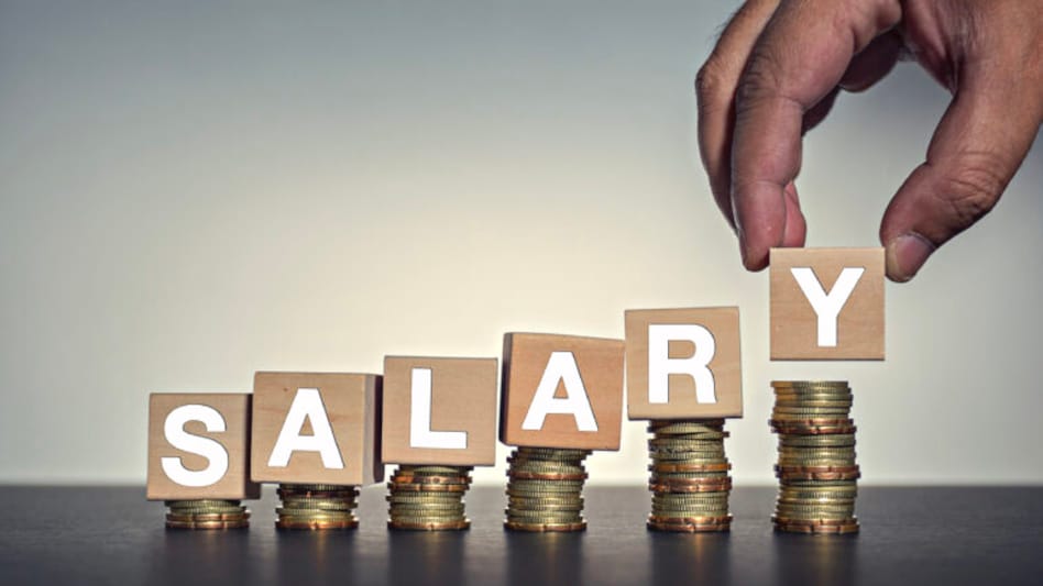 46% of India Inc to offer double-digit salary hikes in 2023; top performers can get up to 16.5% 46% of India Inc to offer double-digit salary hikes in 2023; top performers can get up to 16.5%