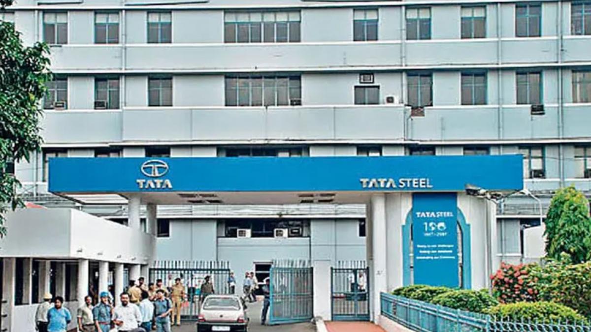 At 9:25 am, Tata Steel shares were trading 1.38% higher at Rs113.90. Total 2.39 lakh shares changed hands amounting to a turnover of Rs 2.70 crore on BSE. At 9:25 am, Tata Steel shares were trading 1.38% higher at Rs113.90. Total 2.39 lakh shares changed hands amounting to a turnover of Rs 2.70 crore on BSE.