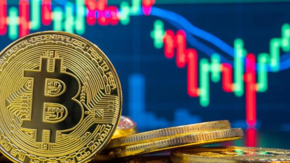 Crypto Price Today: Bitcoin nears $22,500; Avalnche, XRP, Polygoin climb up to 3%