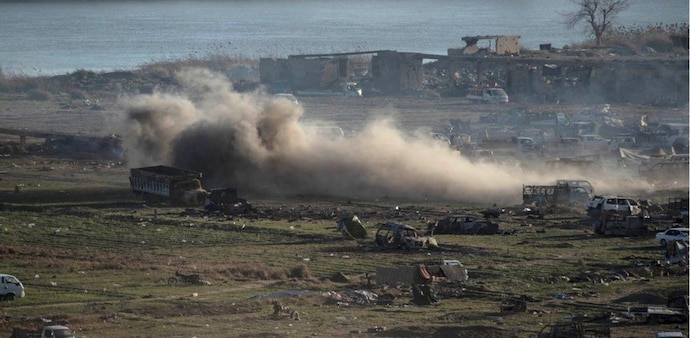 US carries out air strikes in Syria after American contractor killed US carries out air strikes in Syria after American contractor killed