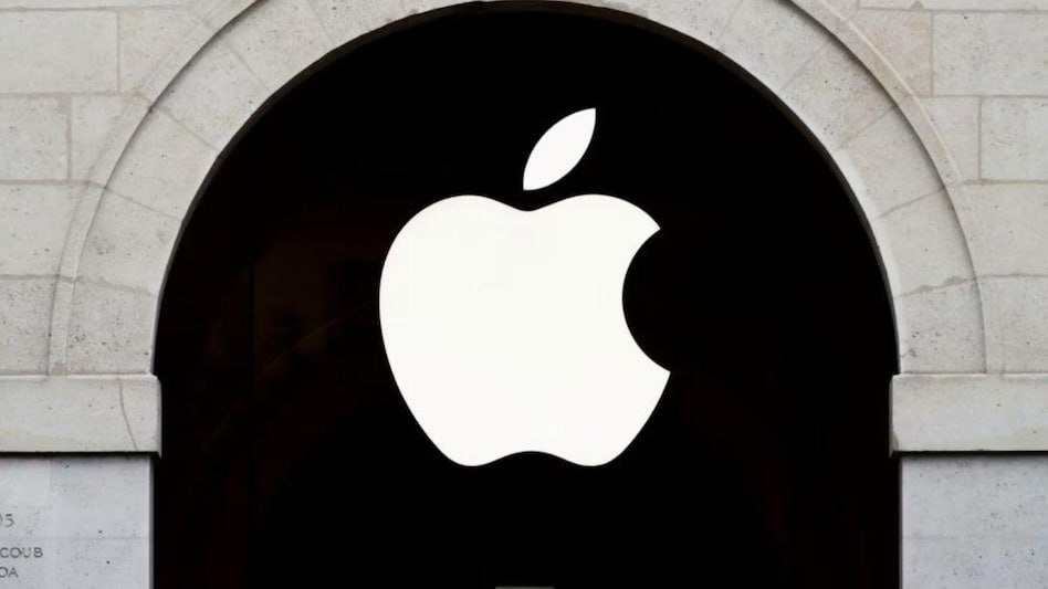 Apple's VR headset to launch soon but some employees, executives have their doubts Apple's VR headset to launch soon but some employees, executives have their doubts