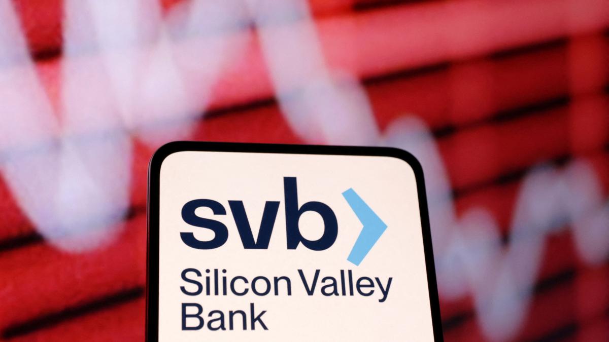 186 US banks at risk of failure similar to Silicon Valley Bank, says research; here's why 186 US banks at risk of failure similar to Silicon Valley Bank, says research; here's why