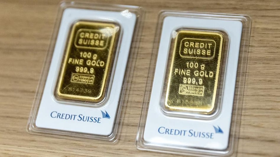 Gold bars from the Credit Suisse are seen in a shop in Zurich, Switzerland Gold bars from the Credit Suisse are seen in a shop in Zurich, Switzerland