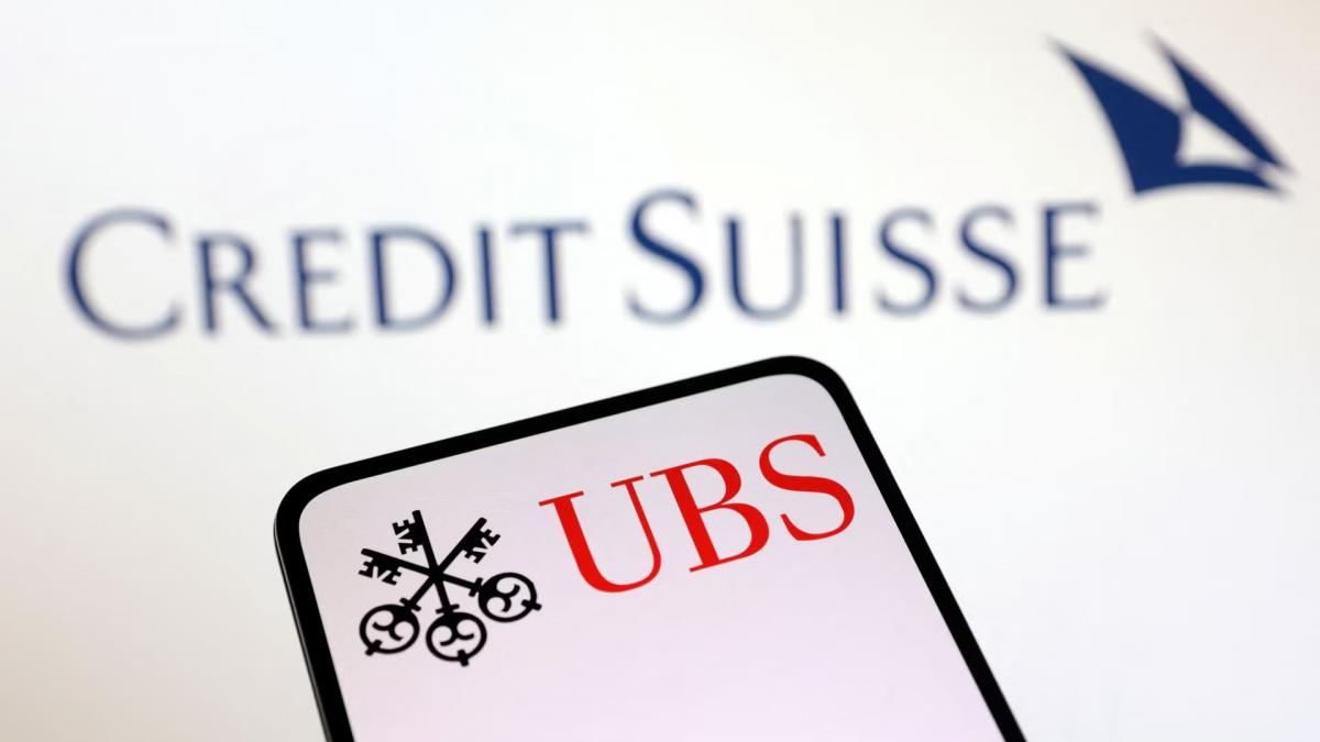 UBS-Credit Suisse deal nears UBS-Credit Suisse deal nears