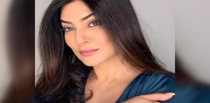 Actress Sushmita Sen suffered heart attack recently Actress Sushmita Sen suffered heart attack recently