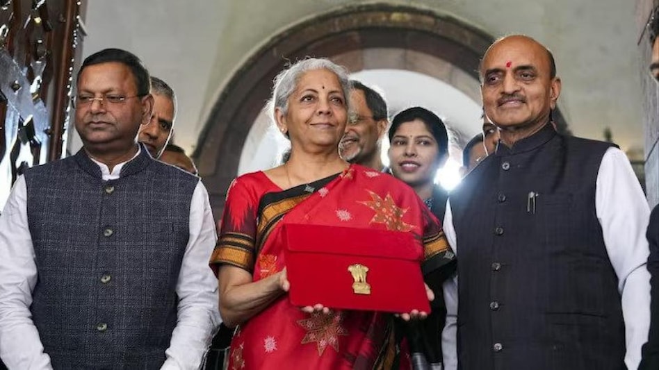 Now capital gains from debt mutual funds will be treated as short term capital gains, bringing it at par with FDs Now capital gains from debt mutual funds will be treated as short term capital gains, bringing it at par with FDs