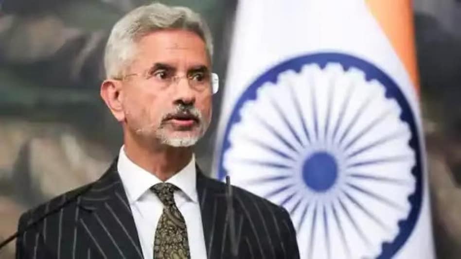 Earlier in December 2020, the Canadian High Commissioner was summoned after Canada PM Justin Trudeau made remarks over farmers' protest in India. Earlier in December 2020, the Canadian High Commissioner was summoned after Canada PM Justin Trudeau made remarks over farmers' protest in India.