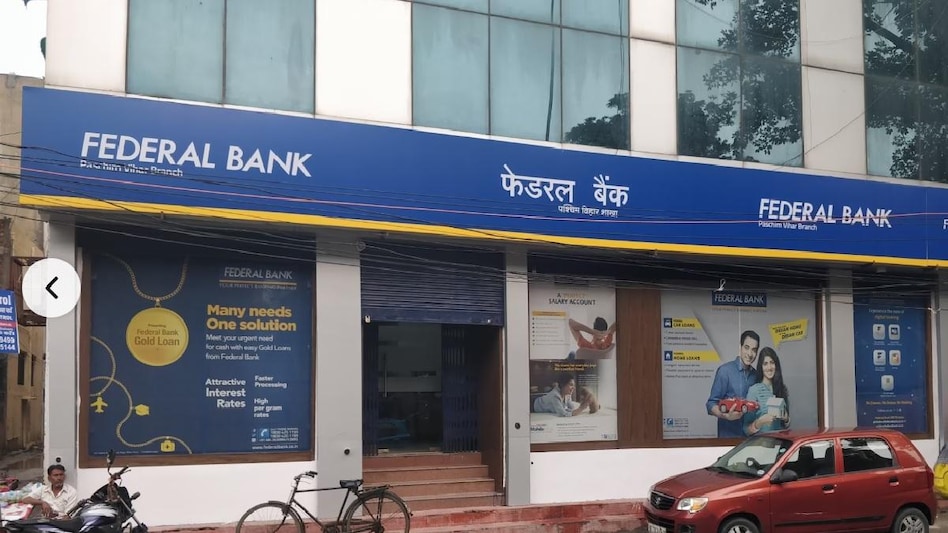 At 1515 hours on Wednesday, Federal Bank's scrip on BSE was trading 2.55% lower at Rs 126.35 At 1515 hours on Wednesday, Federal Bank's scrip on BSE was trading 2.55% lower at Rs 126.35