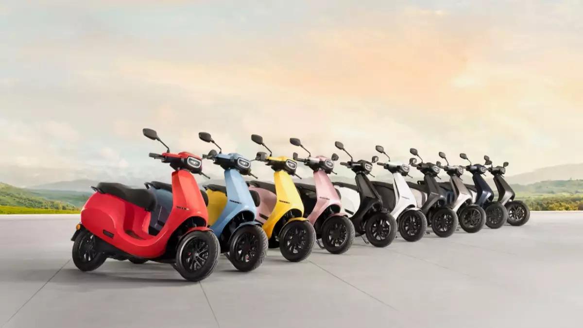 A month ago, the electric vehicle major announced a new range of e-scooters called Ola S1 Air. A month ago, the electric vehicle major announced a new range of e-scooters called Ola S1 Air.