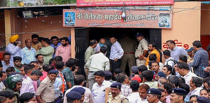Indore temple floor collapses Indore temple floor collapses