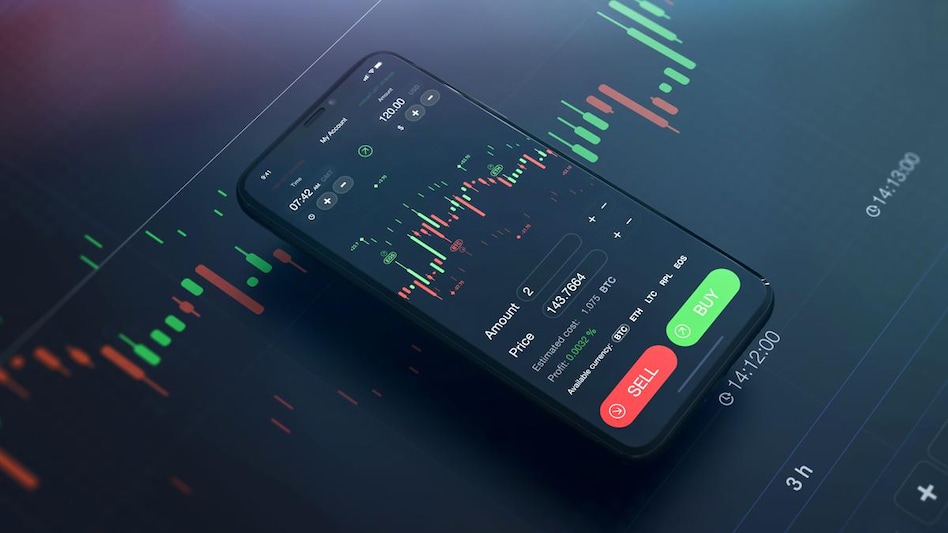 SpiceJet is encountering a trend-line resistance and forming lower high- lows. The overall structure is distorted as the scrip is trading below its 100- and 200-SMAs. SpiceJet is encountering a trend-line resistance and forming lower high- lows. The overall structure is distorted as the scrip is trading below its 100- and 200-SMAs.