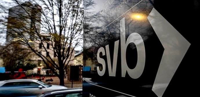 Goldman Sachs Group had bought SVB's bond portfolio Goldman Sachs Group had bought SVB's bond portfolio