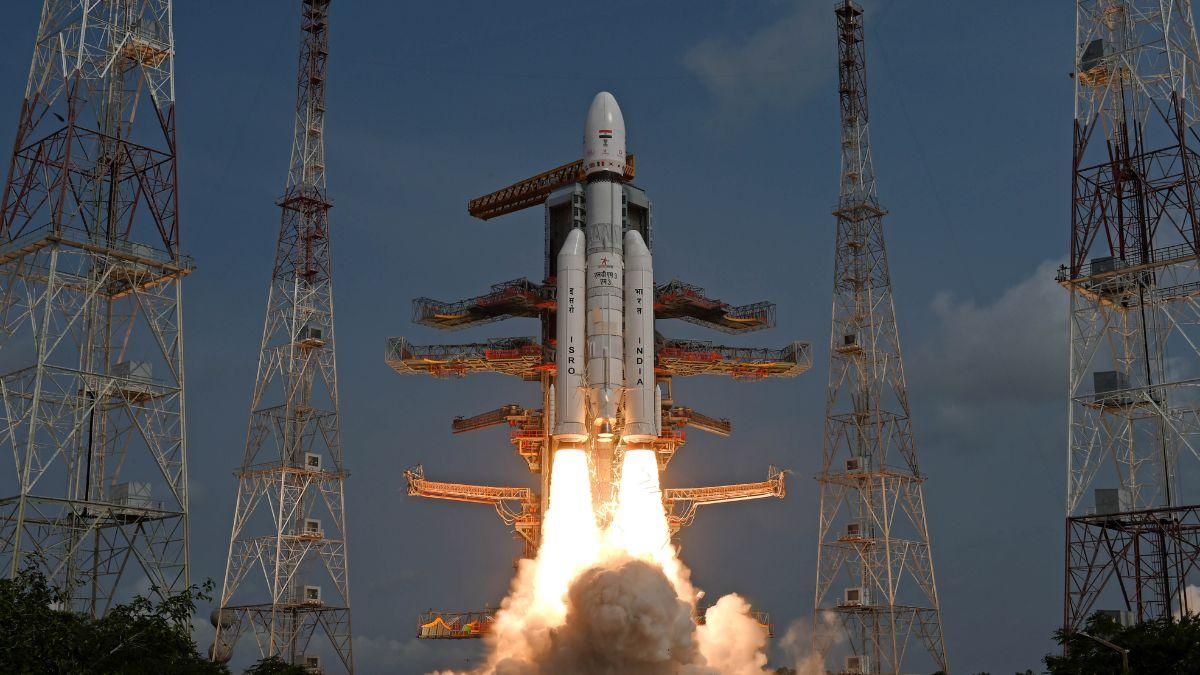 With Isro's OneWeb launch, Bharti becomes first major Indian telco to offer terrestrial and satellite broadband services - Vimarsana News