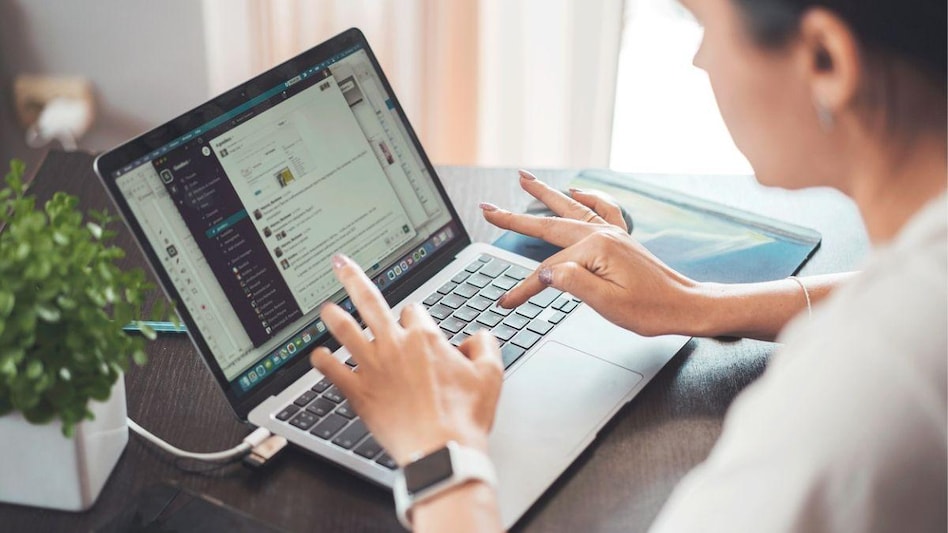 Man says no to work on a holiday for the first time in 5 years Man says no to work on a holiday for the first time in 5 years