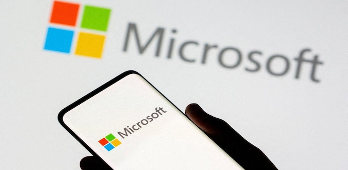 Microsoft lays off 559 employees Microsoft lays off 559 employees