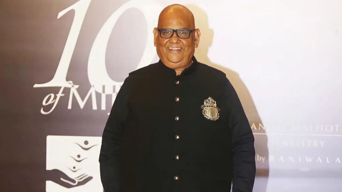 Satish Kaushik passed away after a fatal heart attack at the age of 66 in the early hours of Thursday. Satish Kaushik passed away after a fatal heart attack at the age of 66 in the early hours of Thursday.