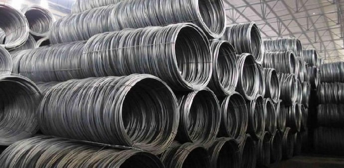 Sneha Seth, Derivatives Research Analyst, Angel One said, “JSW Steel Ltd is one of the strongest candidates if compared to its peers. Lately, we are witnessing a rangebound move of merely 45-50 points for the last couple of weeks now.” Sneha Seth, Derivatives Research Analyst, Angel One said, “JSW Steel Ltd is one of the strongest candidates if compared to its peers. Lately, we are witnessing a rangebound move of merely 45-50 points for the last couple of weeks now.”