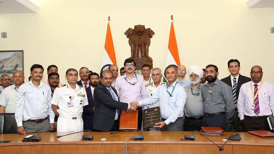 According to the state-run shipyard, the contract signals its debut into platforms with advanced weapons According to the state-run shipyard, the contract signals its debut into platforms with advanced weapons