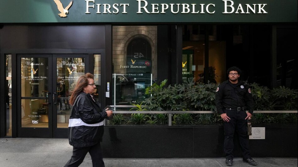 First Republic Bank branch in San Francisco, California First Republic Bank branch in San Francisco, California