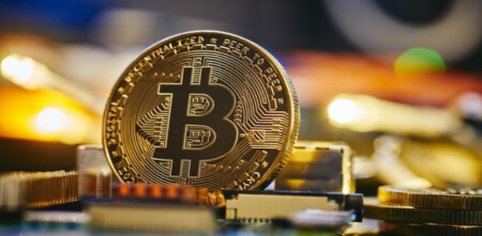 The global cryptocurrency market cap was trading significantly lower at $1.16 trillion, dropping more than 2 per cent in the last 24 hours. The global cryptocurrency market cap was trading significantly lower at $1.16 trillion, dropping more than 2 per cent in the last 24 hours.