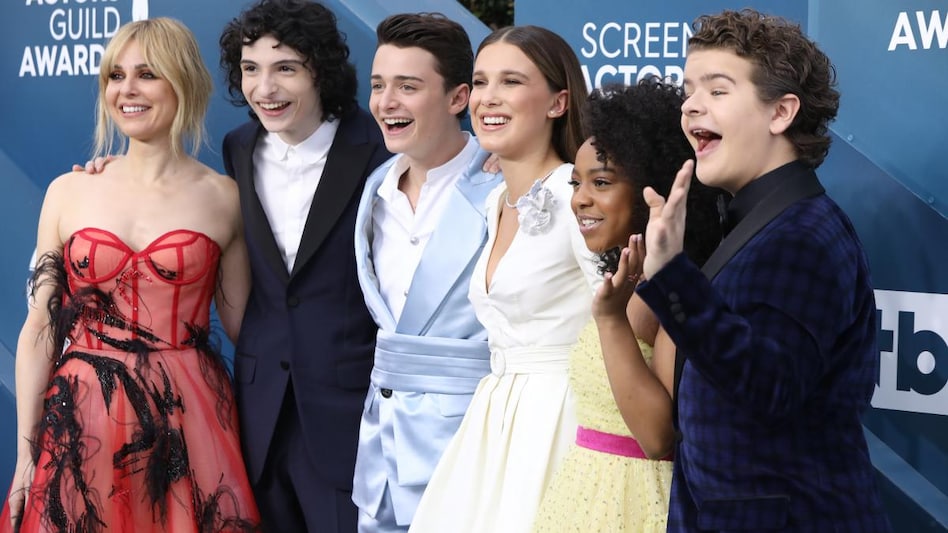 Cast of Stranger Things Cast of Stranger Things