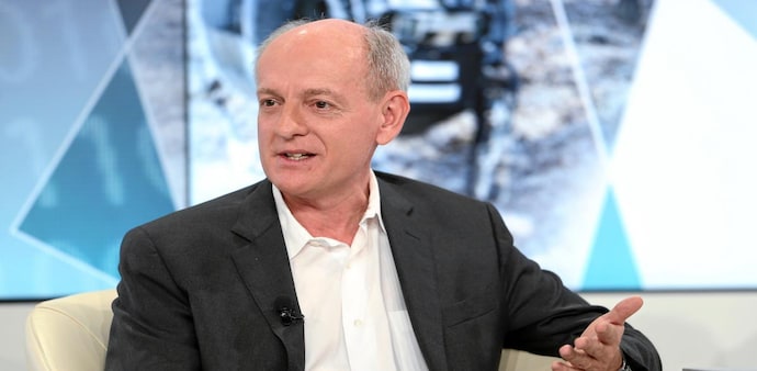 Professor Stuart Russell Professor Stuart Russell