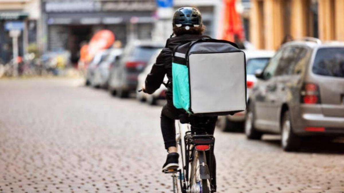 10-minute delivery model in non-dense locations will bleed you: BigBasket's Hari Menon