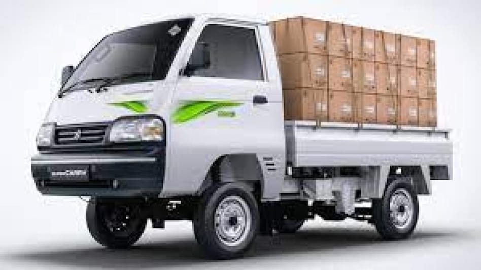 The mini-truck is also available in CNG Deck (Rs 630,500), Petrol Deck (Rs 530,500) and Petrol Cab Chassis (Rs 515,500) variants. The mini-truck is also available in CNG Deck (Rs 630,500), Petrol Deck (Rs 530,500) and Petrol Cab Chassis (Rs 515,500) variants.