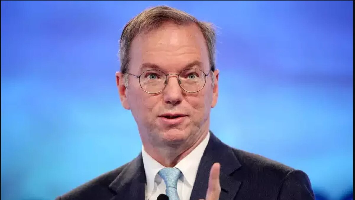Ex-Google CEO Eric Schmidt opposes pause on AI development, says it will only benefit China