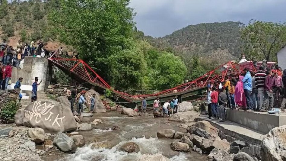 More than 20 people were injured during the incident. More than 20 people were injured during the incident.