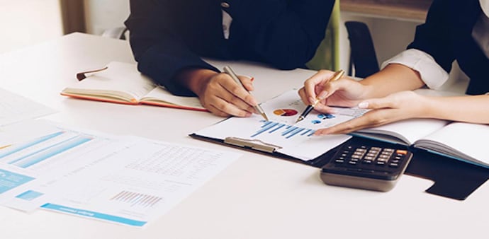 Embedded finance: The next big disruptor in consumer financial services Embedded finance: The next big disruptor in consumer financial services