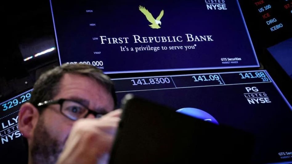 First Republic appears to be in a holding pattern and is burning fuel. First Republic appears to be in a holding pattern and is burning fuel.